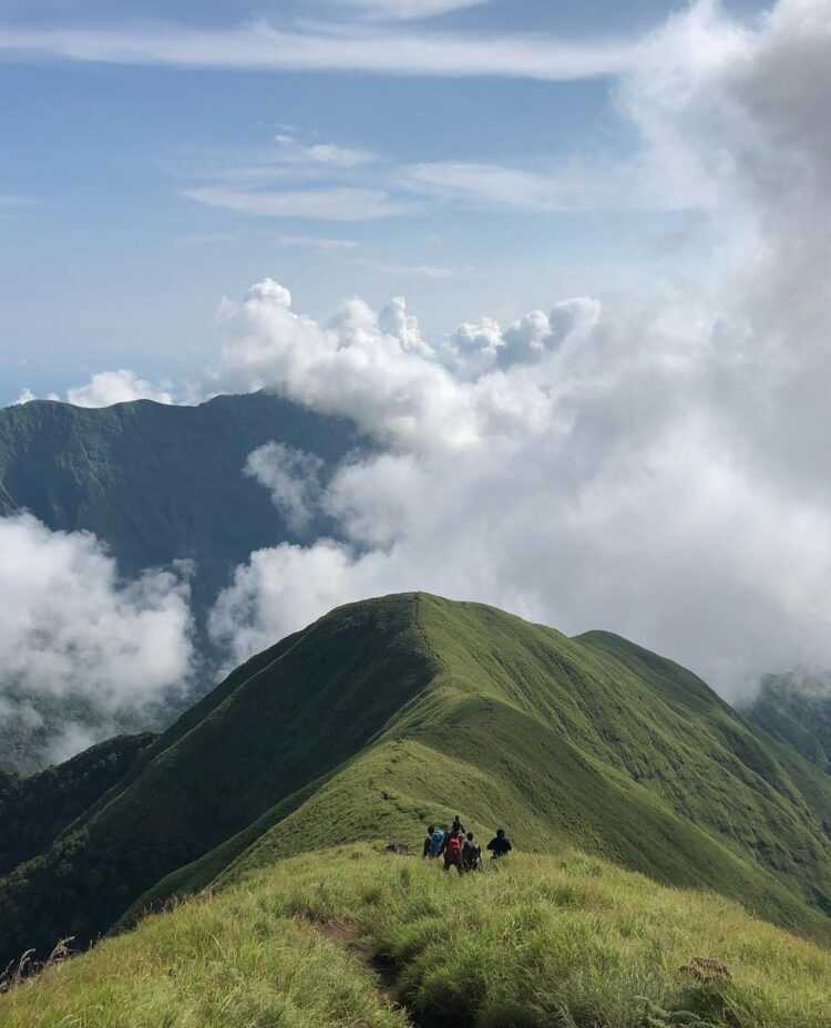 Anak Dara Hill near Mount Rinjani